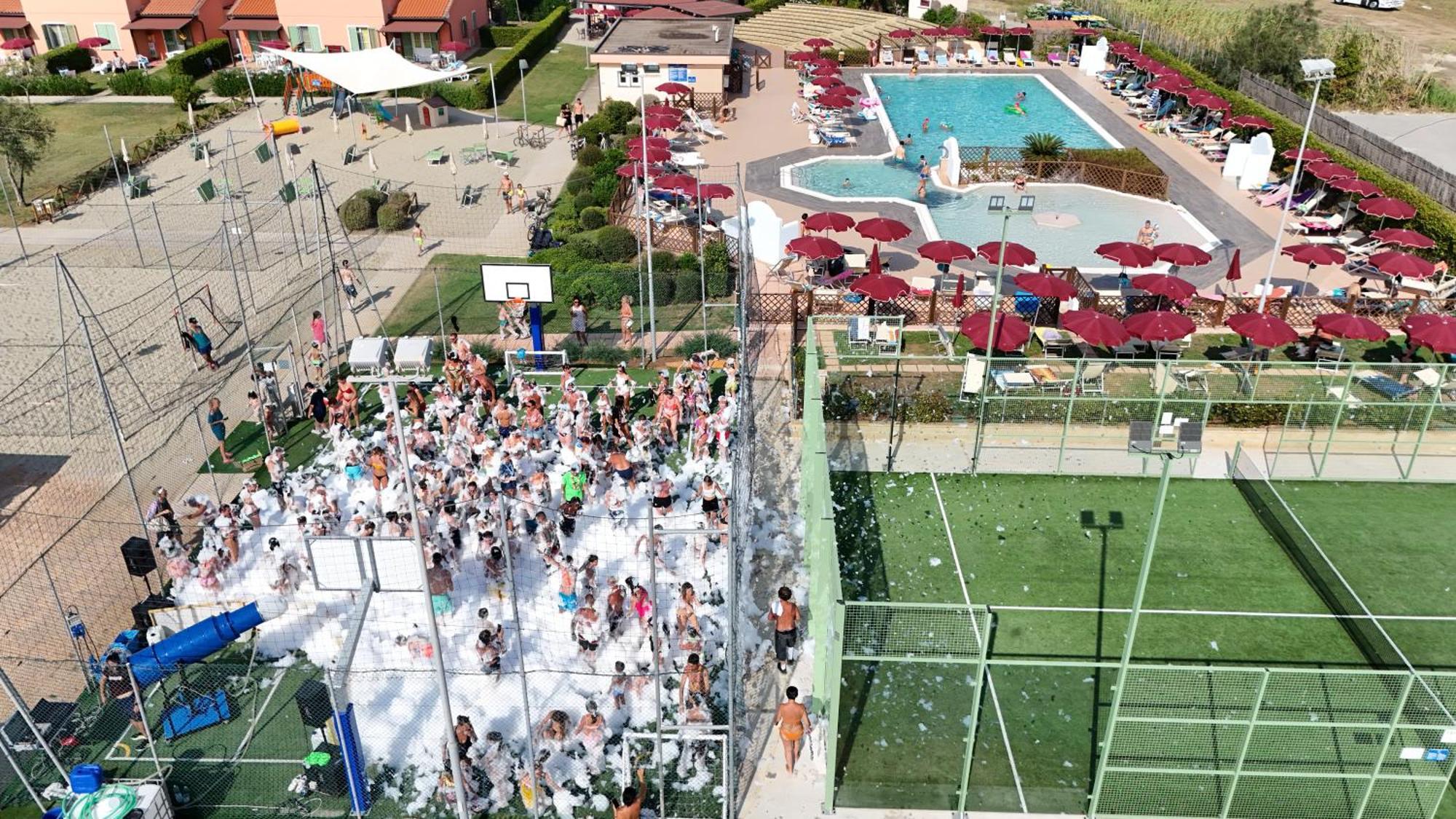 Rosa Dei Venti Aparthotel Vada Exterior foto